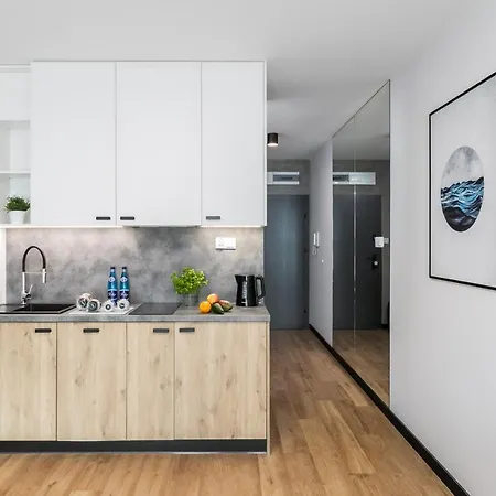 Rent Like - Srutowa 10